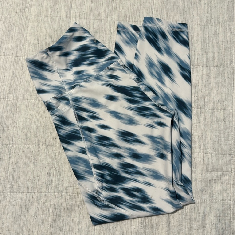 Old Navy Active Leggings- Size Medium